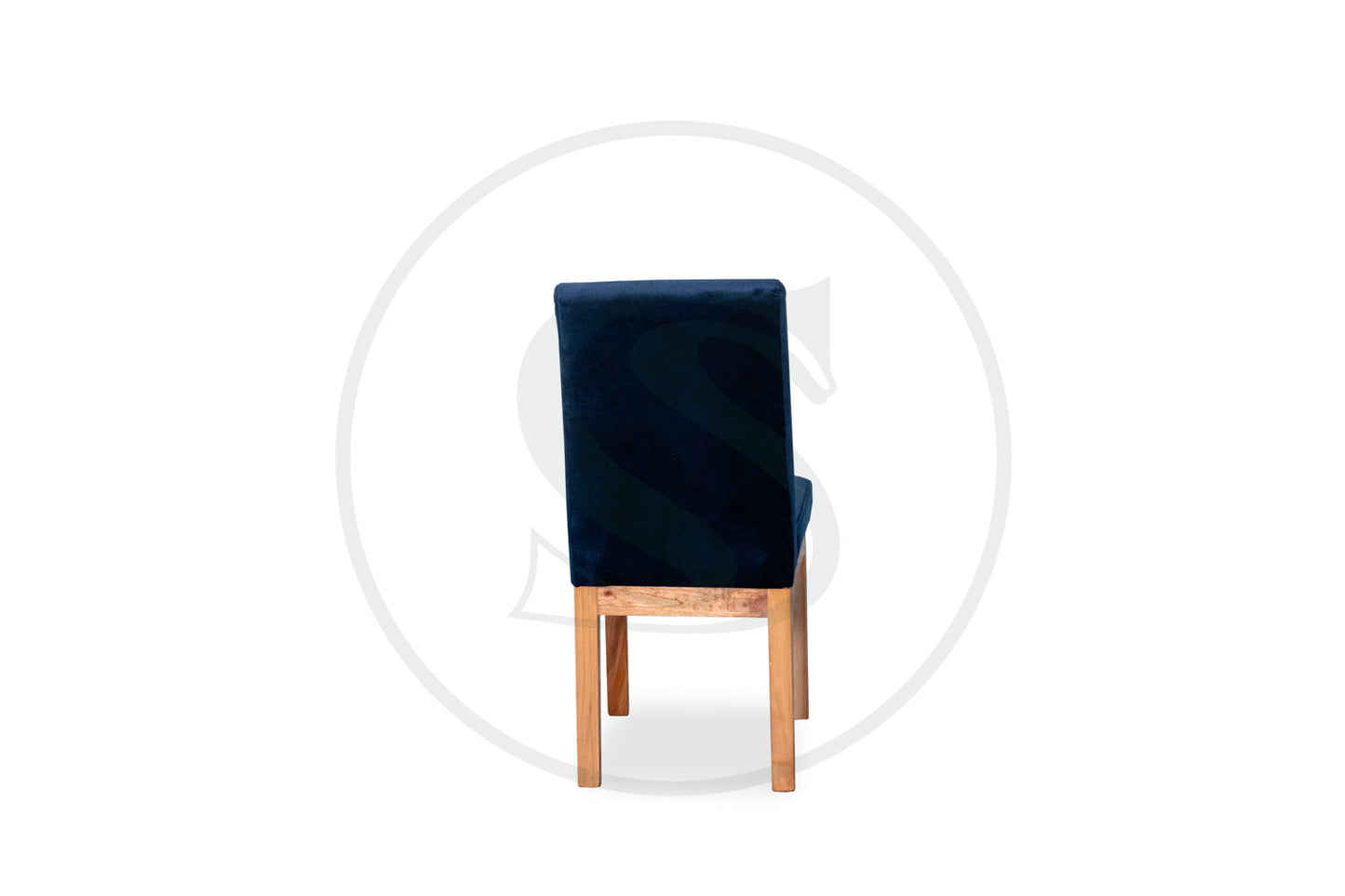 Comedor 5 Ptos
Base Kioto + Sillas Estambul
+ Butaco Rio - Saira Muebles
