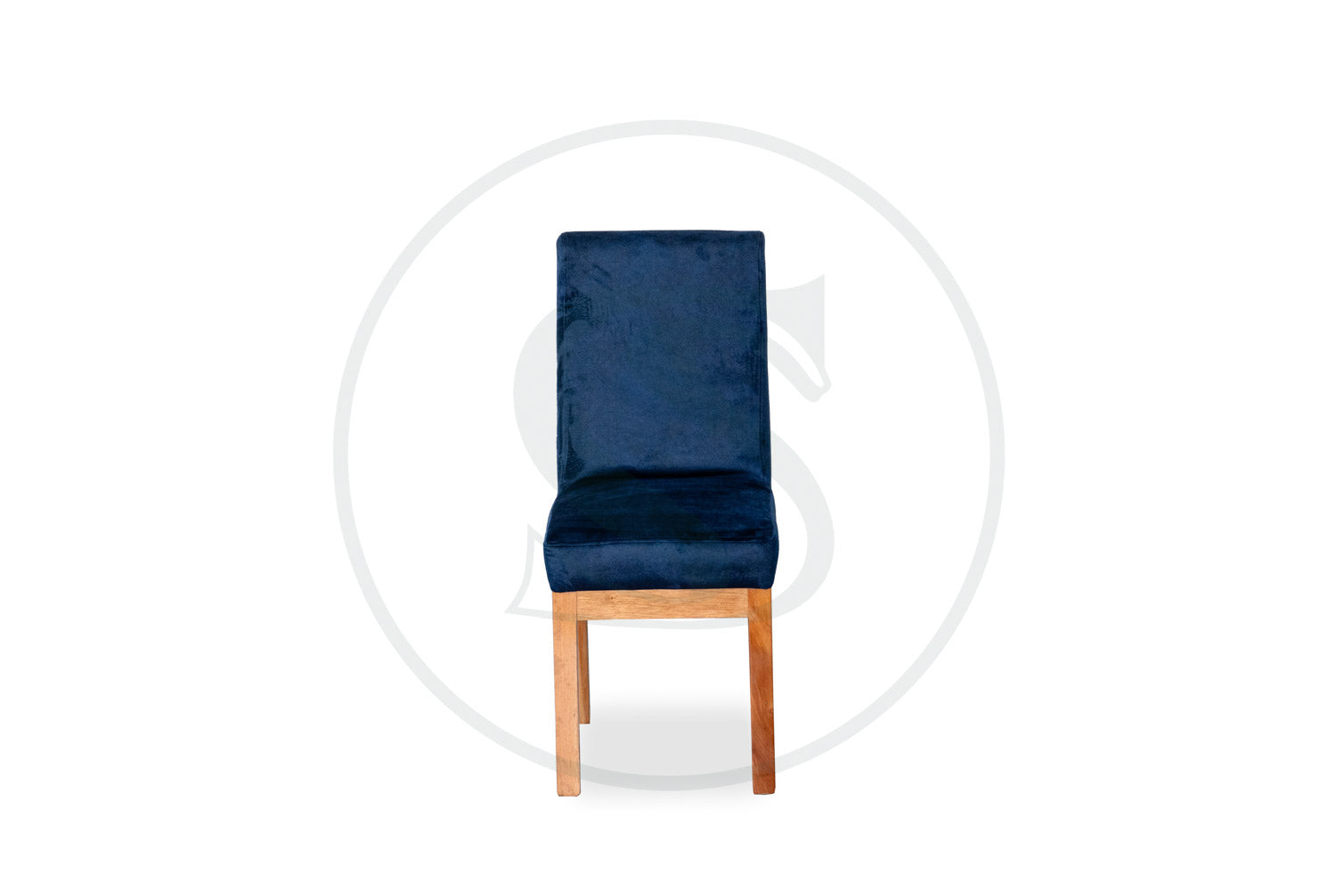 Comedor 5 Ptos 
Base Kioto + Sillas Estambul 
+ Butaco Rio - Saira Muebles