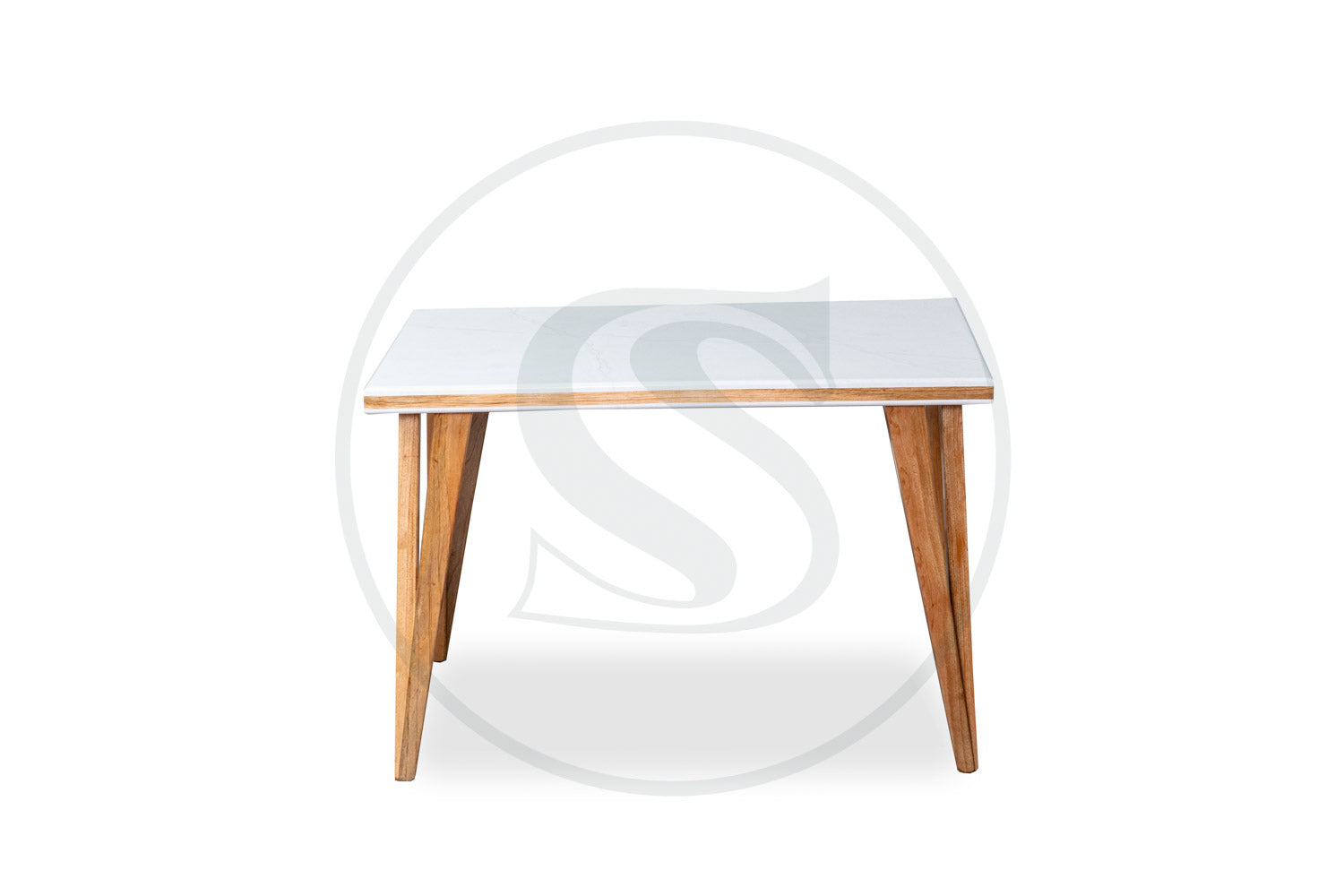 Comedor 4 Ptos Cedro 
Base Comedor Nigeria + 4 Silla Roma - Saira Muebles
