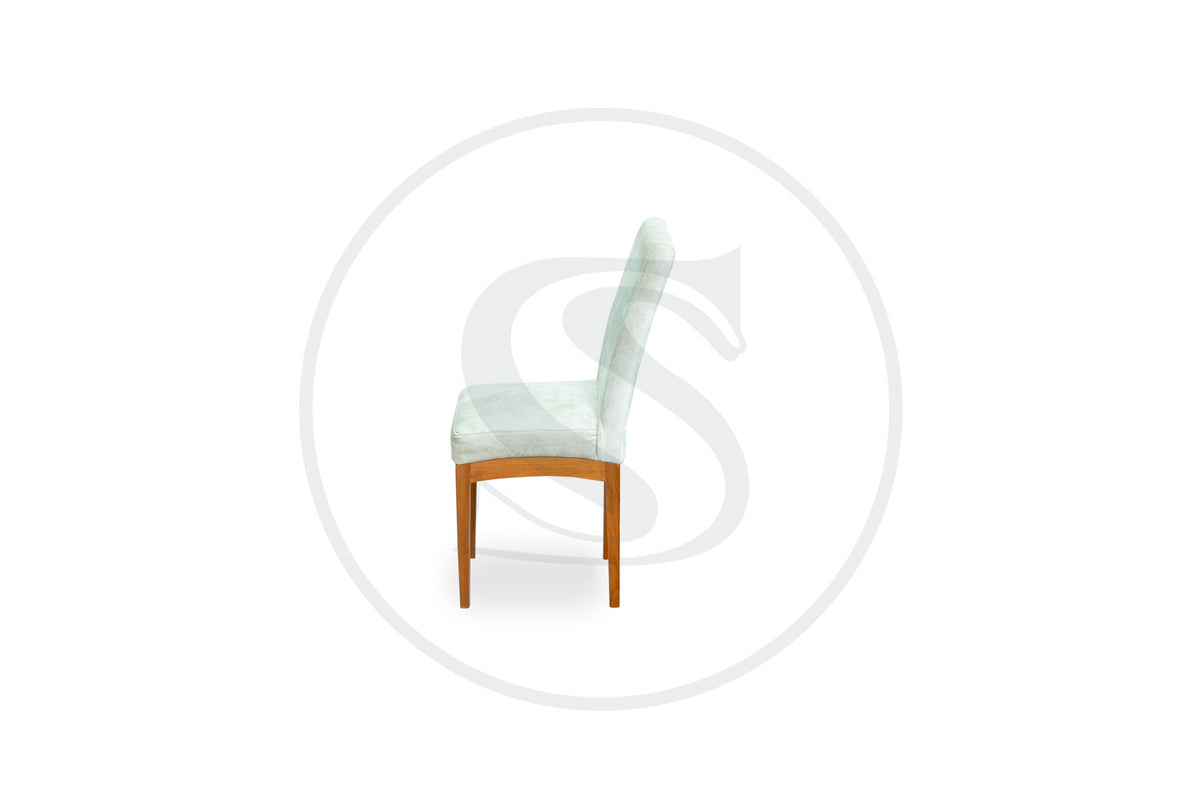 Comedor 4 Ptos 
Base Comedor Kioto + 4 Sillas Estambul - Saira Muebles